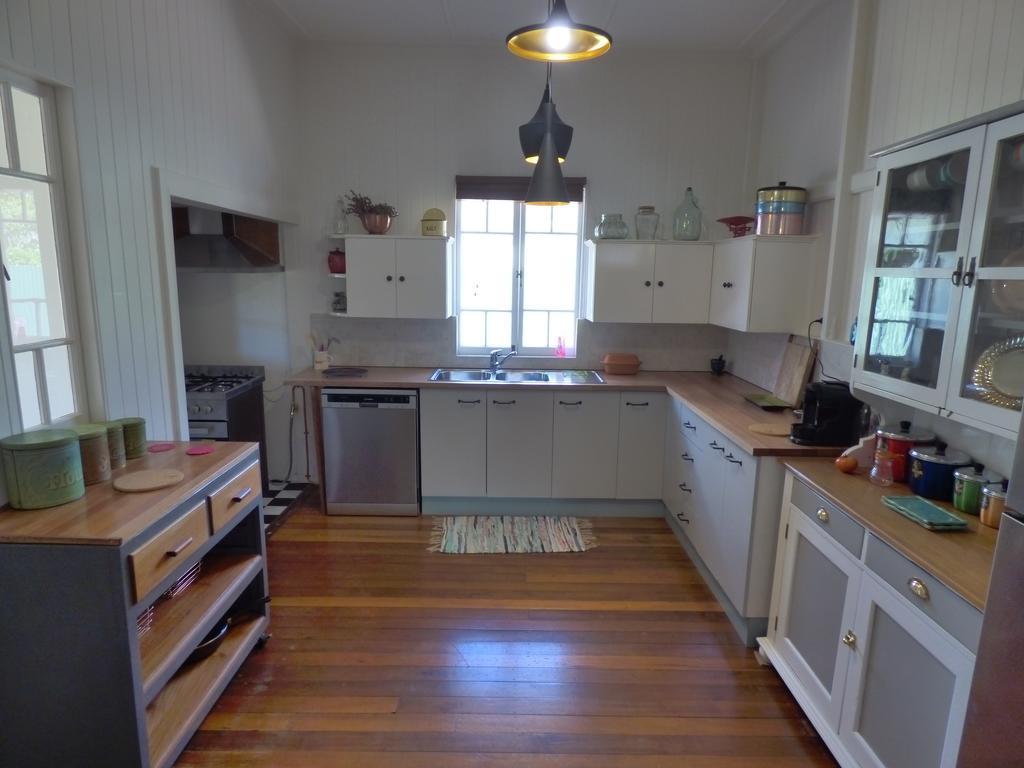 Вилла Lilly Pilly House Атертон Экстерьер фото